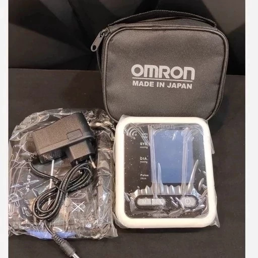 دستگاه فشار خون ژاپنی امرون omron سخنگو فارسی کیف و آداپتور دار