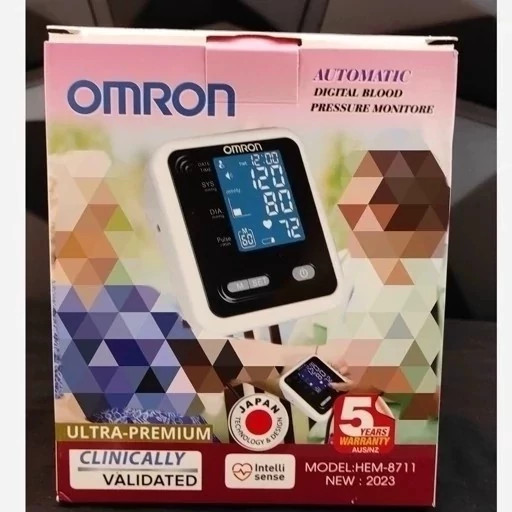 دستگاه فشارسنج ژاپنی امرون omron سخنگو فارسی کیف و آداپتور دار